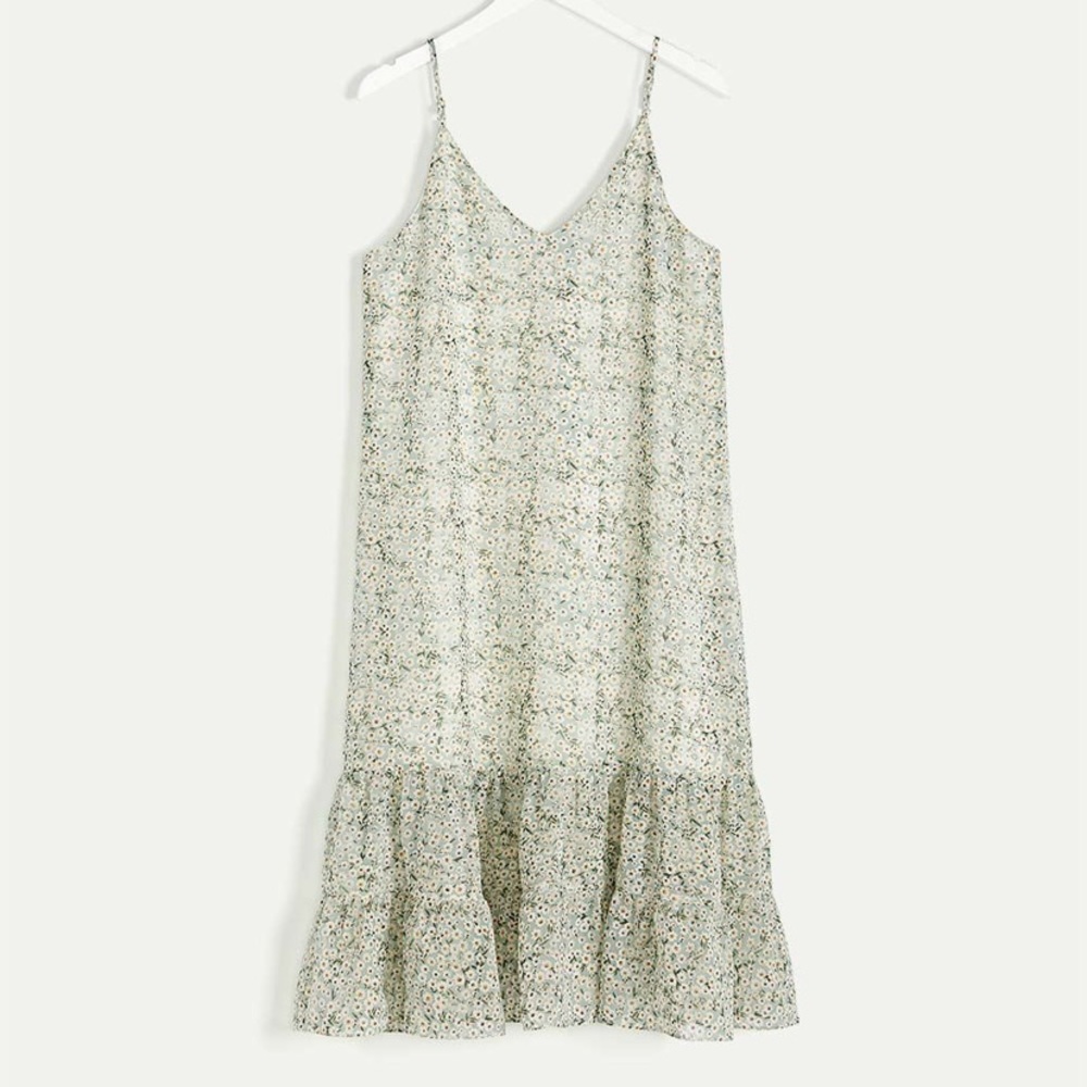 ❤️4/$40 SALE! ❤️ Reitmans Drop Flounce Dress (NWOT)